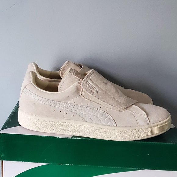 PUMA Suede Wrap Colorblocked Sneakers - Picture 3 of 5